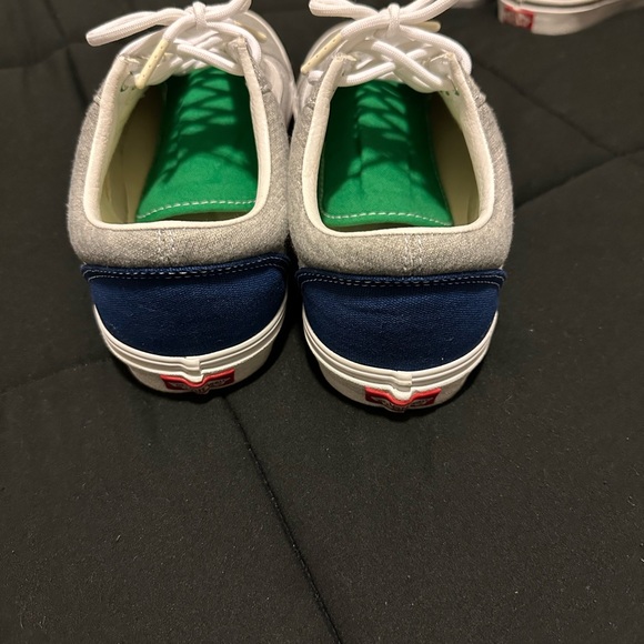 Vans sneakers - Picture 3 of 4